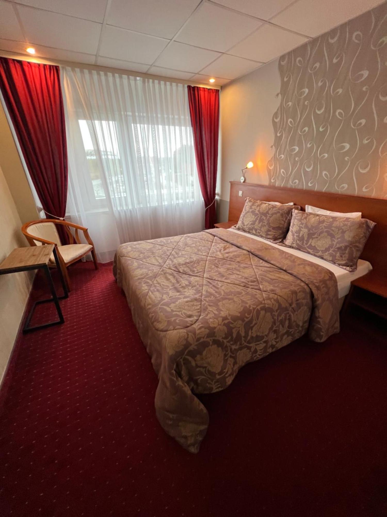 Astra Hotel Klaipeda Bagian luar foto